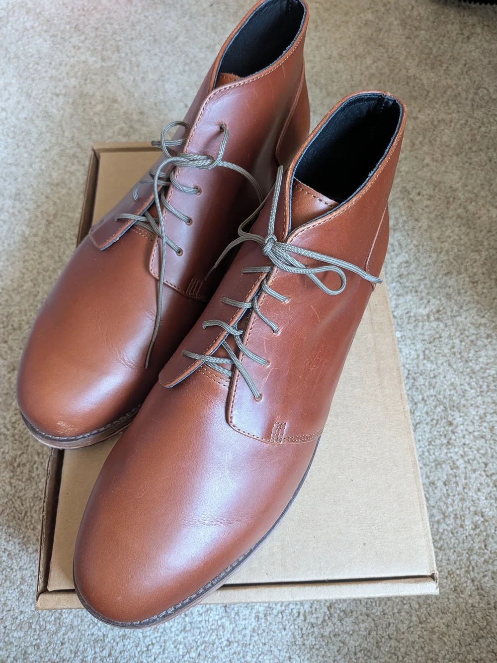 Nisolo Brandy Leather Chukka Boots
